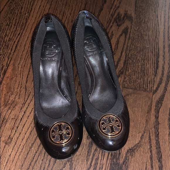 Tory Burch Black Leather Heel - Picture 1 of 5